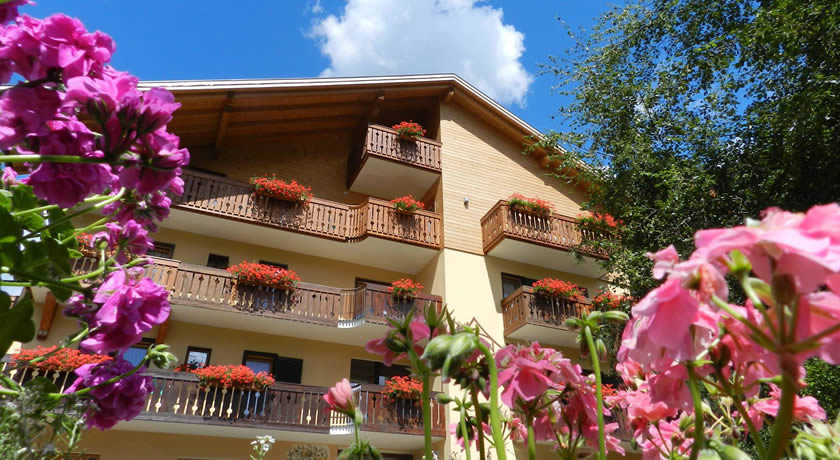 Hotel Garnì Cimon di MMorandini Cecilia, Cristina e Tiziana S.A.S.